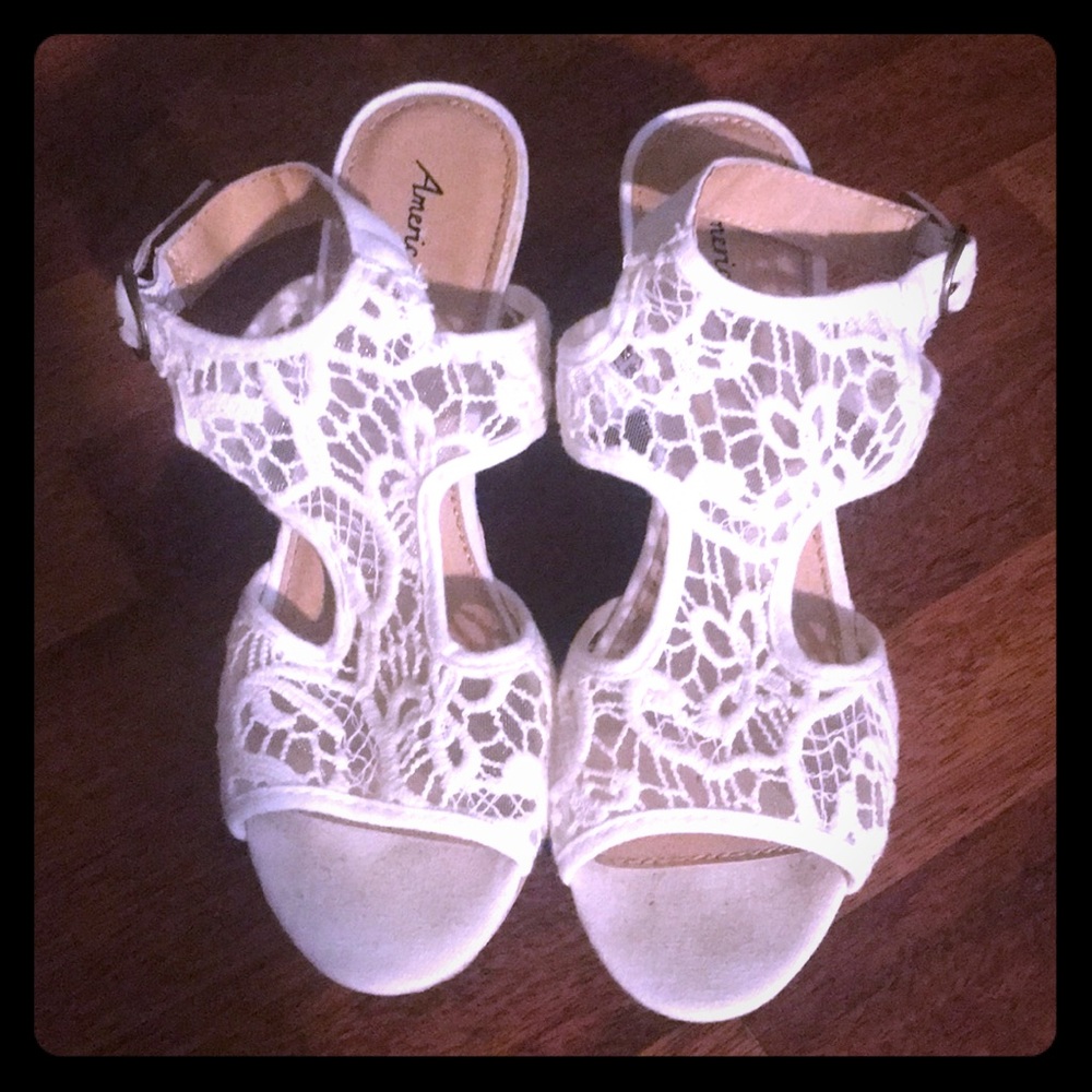 American Eagle Heels